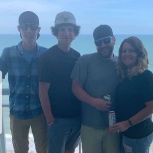 Meet your Posher, Mark